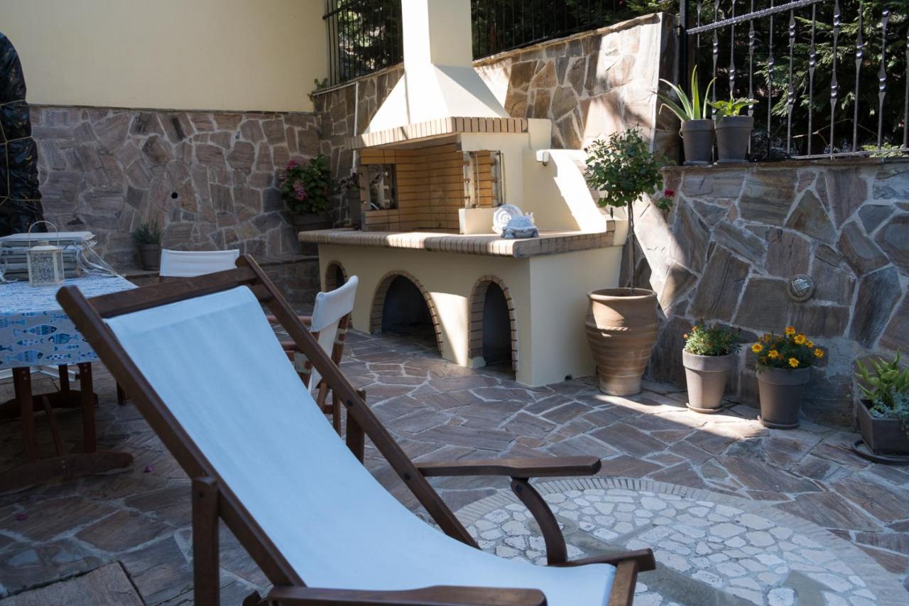 Villa Konstantina Petrití Екстериор снимка
