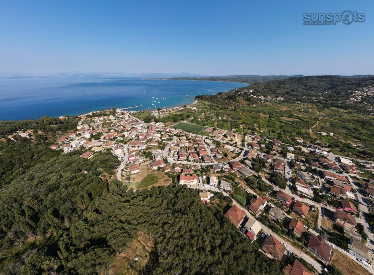 Villa Konstantina Petrití Екстериор снимка