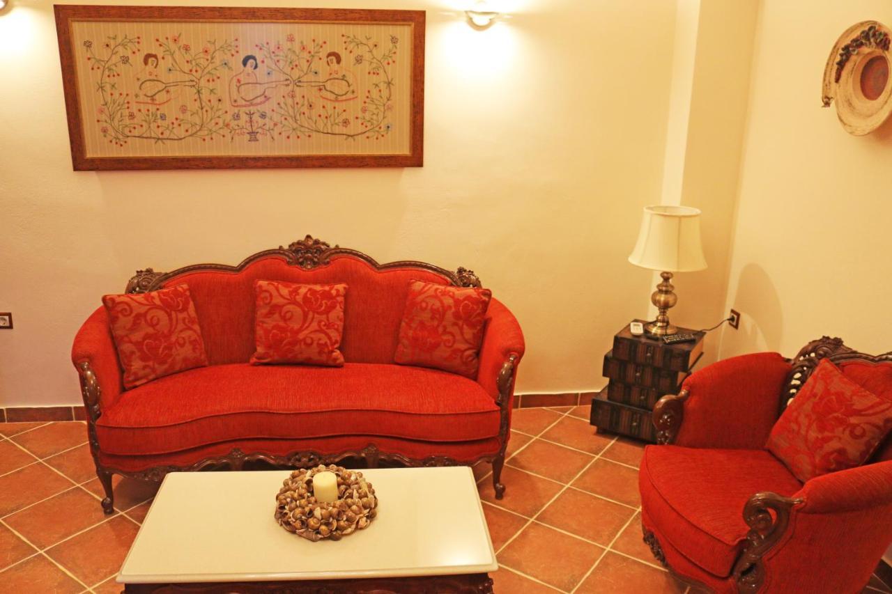 Villa Konstantina Petrití Екстериор снимка