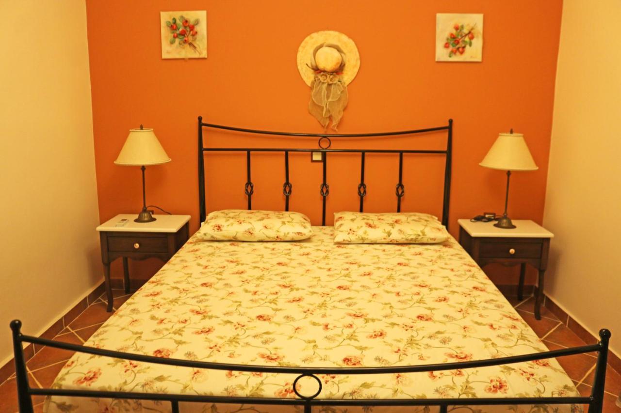 Villa Konstantina Petrití Екстериор снимка